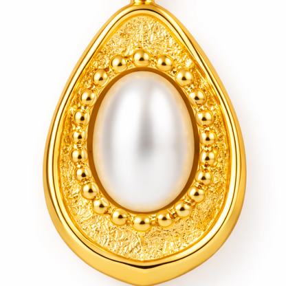 Gold Pearl Necklace