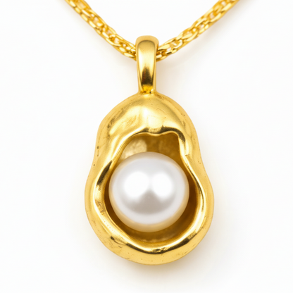 Pearl Pendant Necklace
