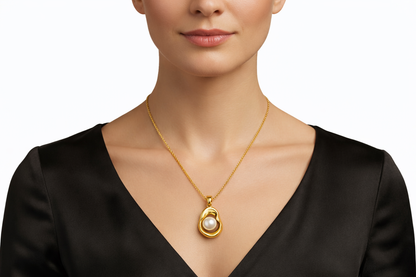 Pearl Pendant Necklace