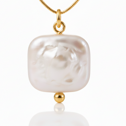 Baroque Pearl Gold Necklace
