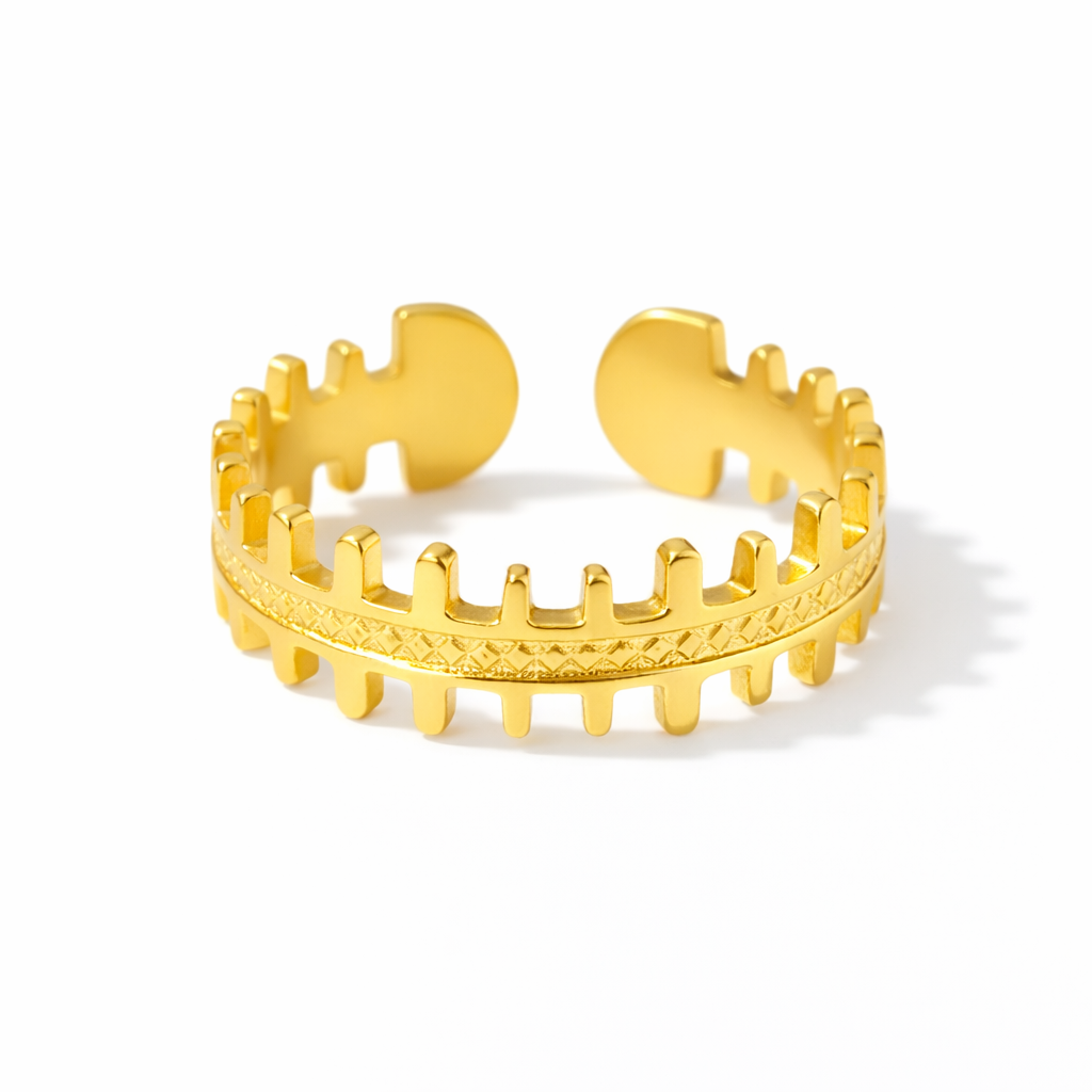 Geometric Spiked Open Ring