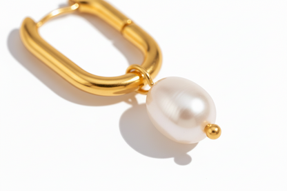 Geometric Hoop Baroque Pearl Earrings