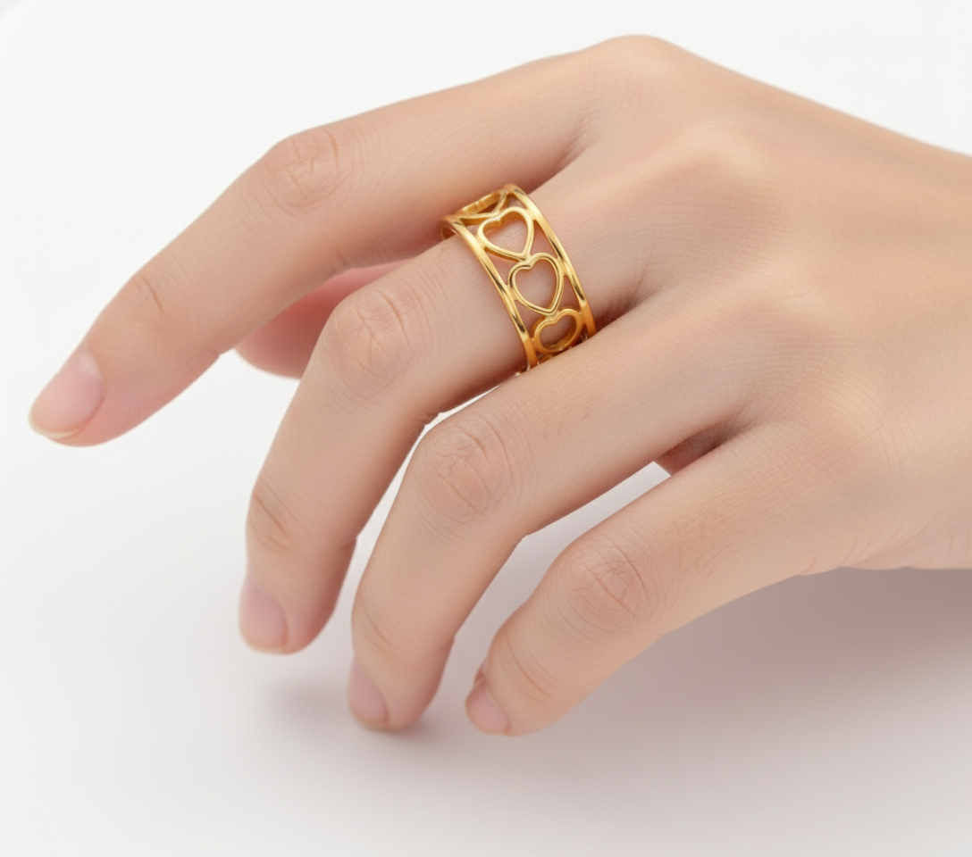 Gold Heart Outline Ring